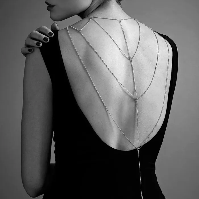 Vibrators Bijoux Indiscrets Bijoux Indiscrets Magnifique Back and Cleavage Chain
