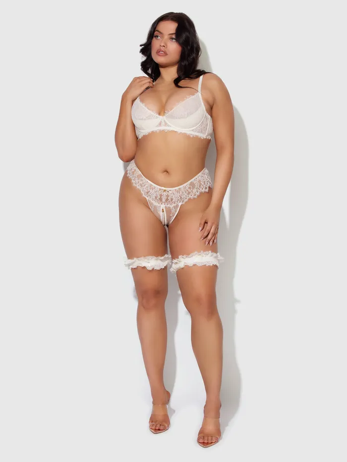 Fredericks Of Hollywood Rosalind Lace Thigh Garters Couples Fredericks Of Hollywood Rosalind Lace Thigh Garters Couples