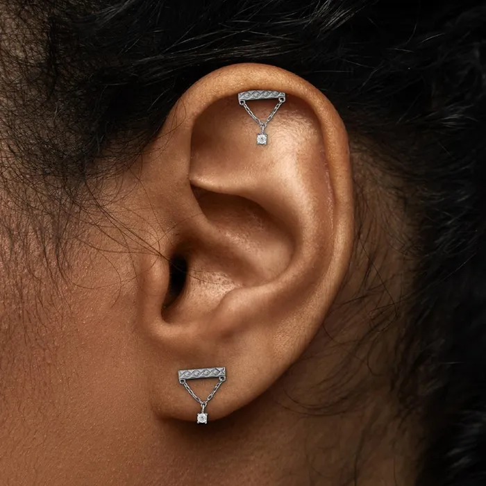 Vibrators Painful Pleasures Tilum Continuous Chained Bar 14kt White Gold Threadless Top Price Per 1